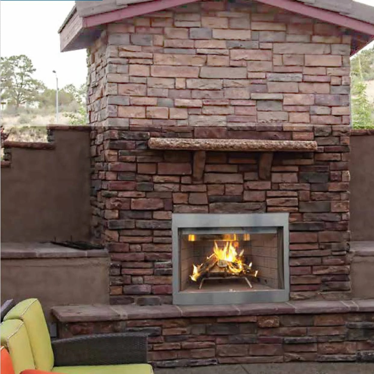 Superior WRE4500 36" Traditional Wood Burning Outdoor Fireplace WRE4536W