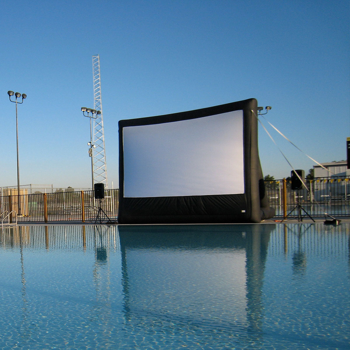 Open Air Cinema | Event Pro Outdoor Movie Screen Kit 16'