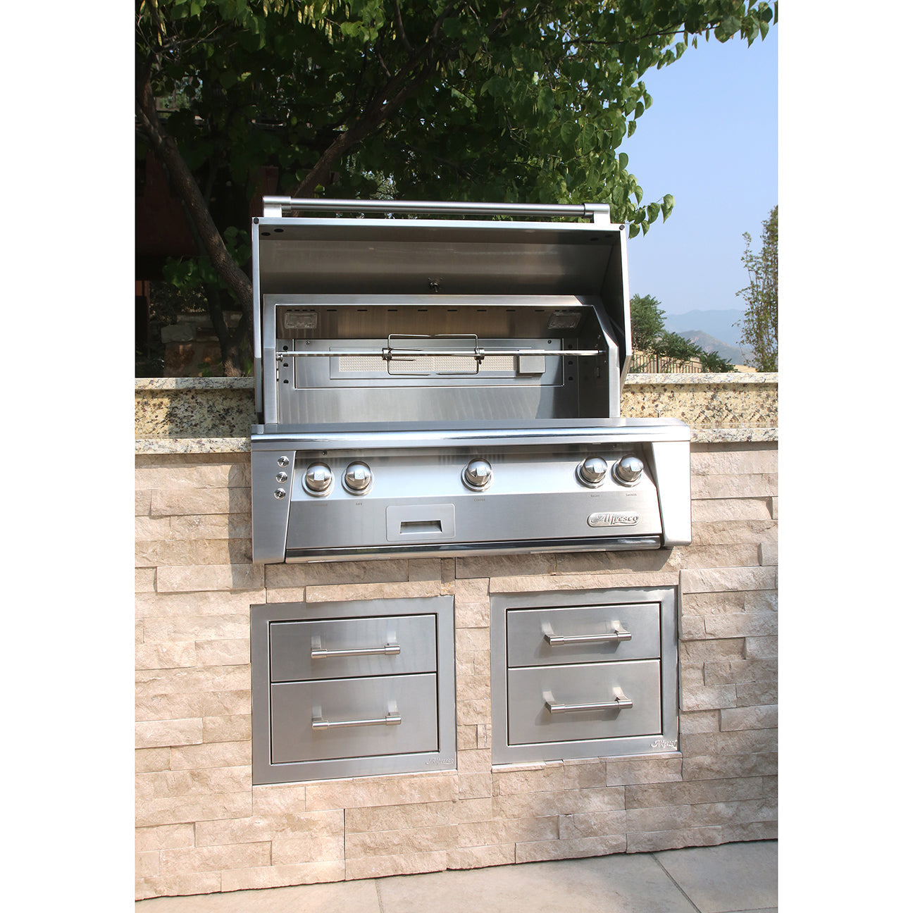 Alfresco ALXE 56-Inch Freestanding Gas All Grill with Sear Zone Burner on Refrigerated Base (ALXE-56BFGR-LP/NG)