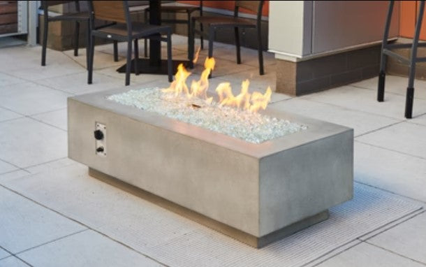 The Outdoor Greatroom | Cove 54" Linear Gas Fire Table